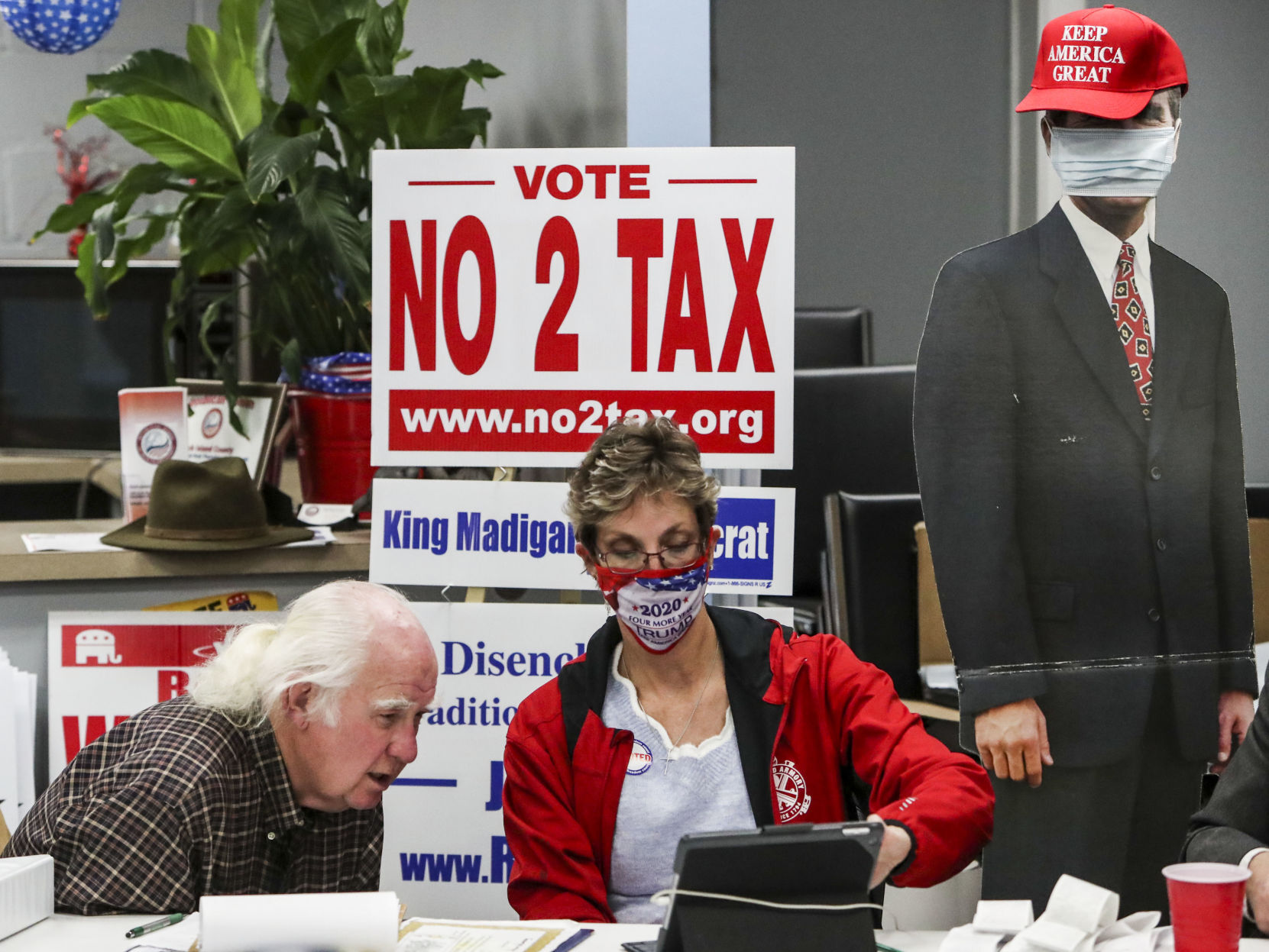 110320-qct-republicancount-05.JPG